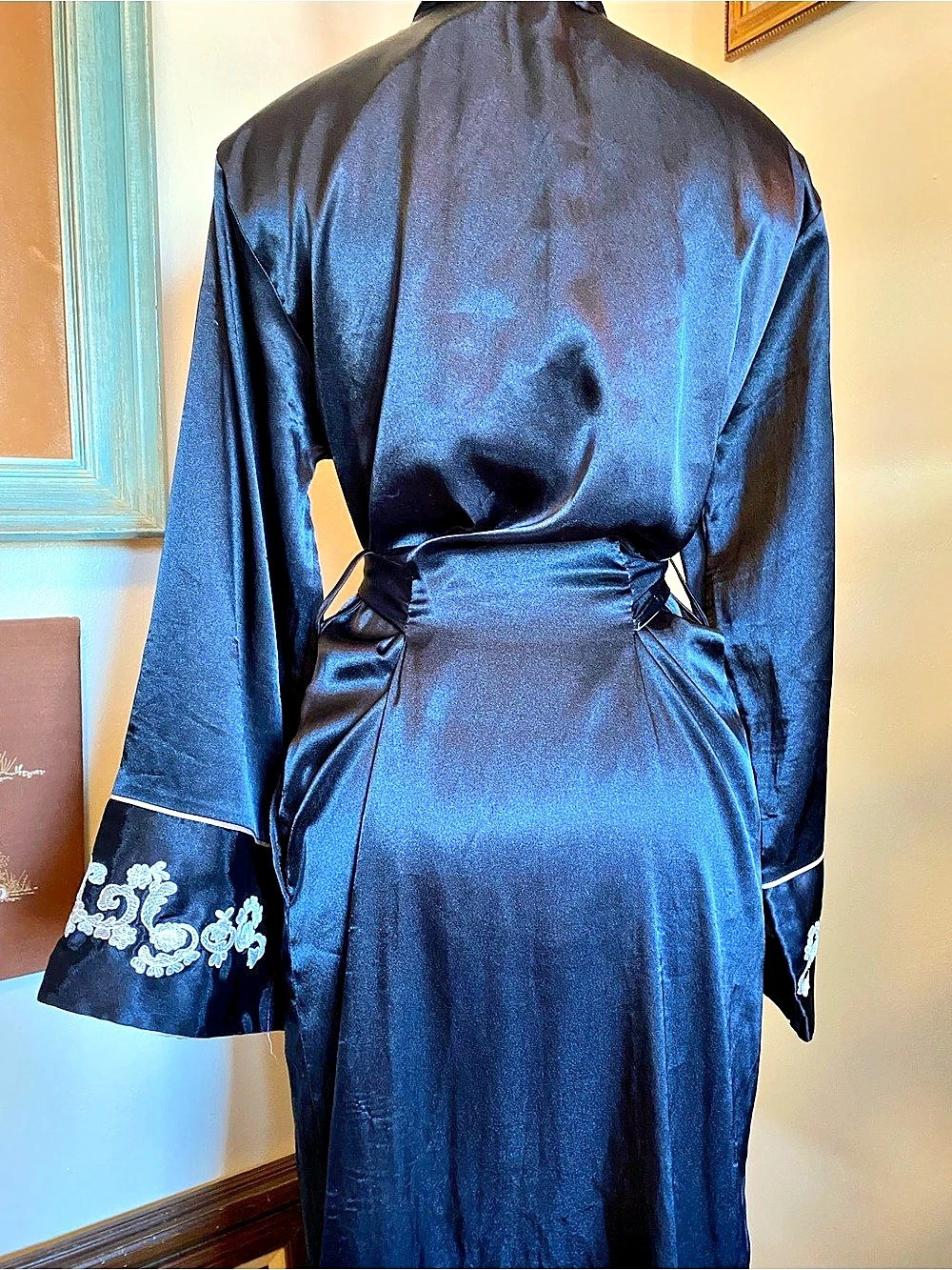 Jones New York Satin Robe